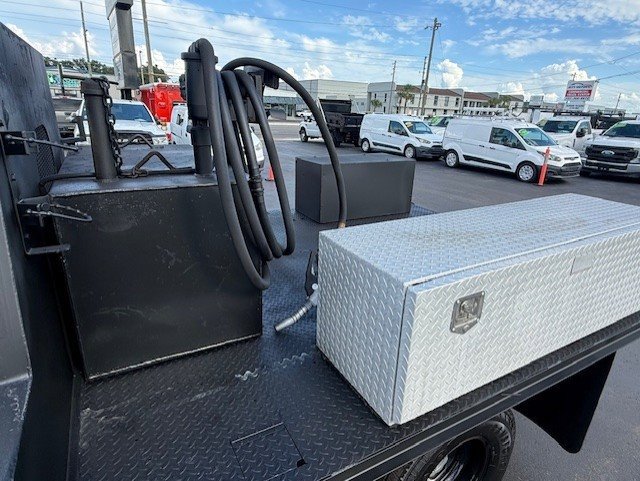 Used 2003 Chevrolet Silverado 3500 4x4 Regular Cab image 8