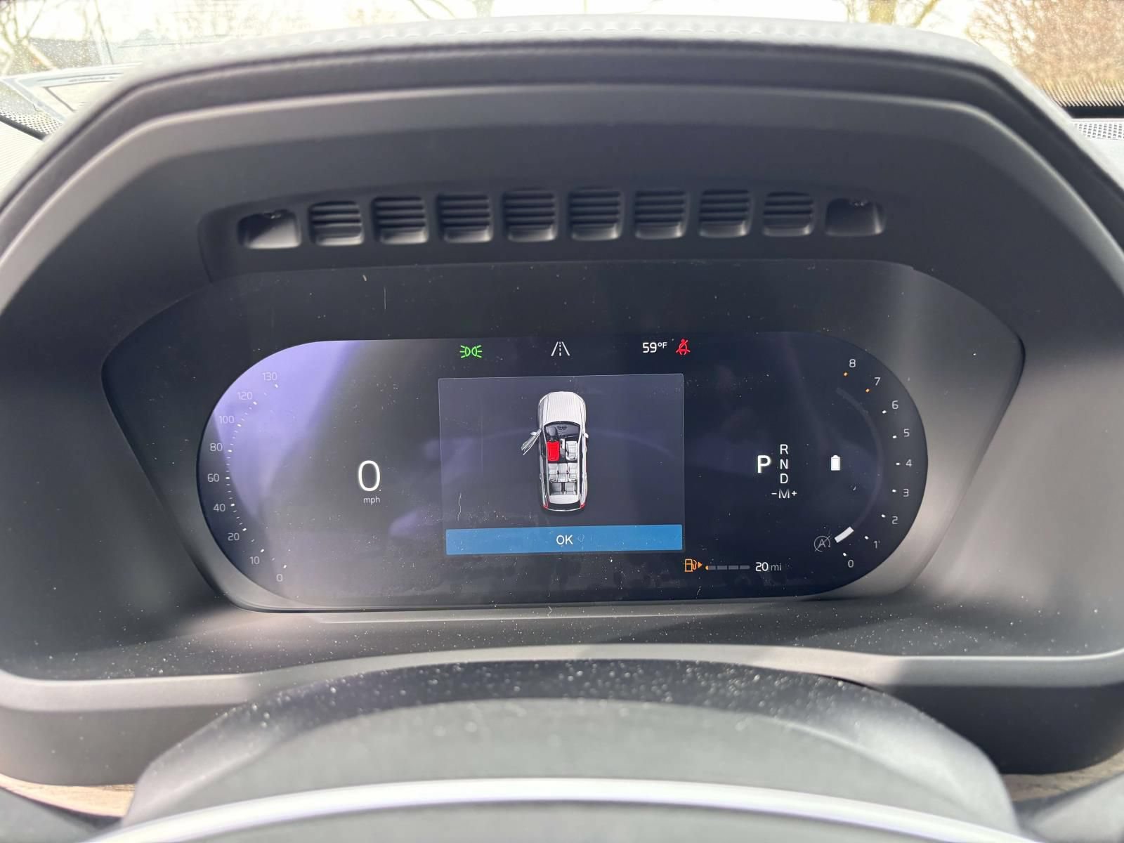 New 2026 Volvo XC90 B6 Plus w/ Protection Package Premier AWD/4WD image 16