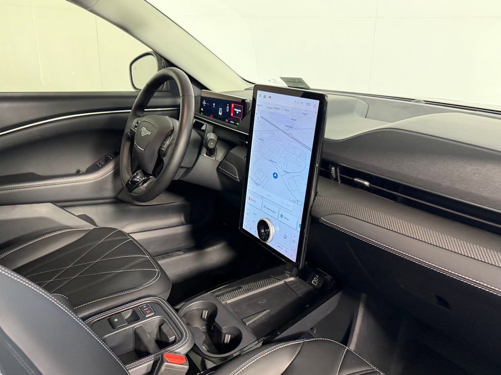 Used 2025 Ford Mustang Mach-E Select w/ Comfort Package Lite RWD image 30