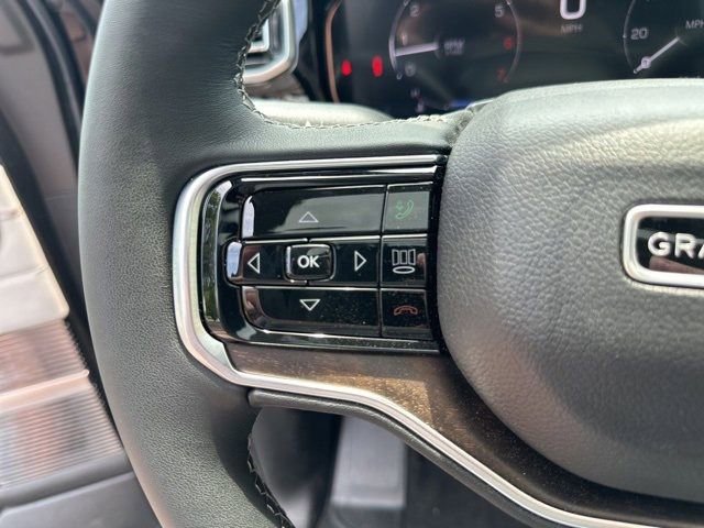 New 2024 Jeep Grand Wagoneer L 4WD w/ Flexible Seating Group image 13