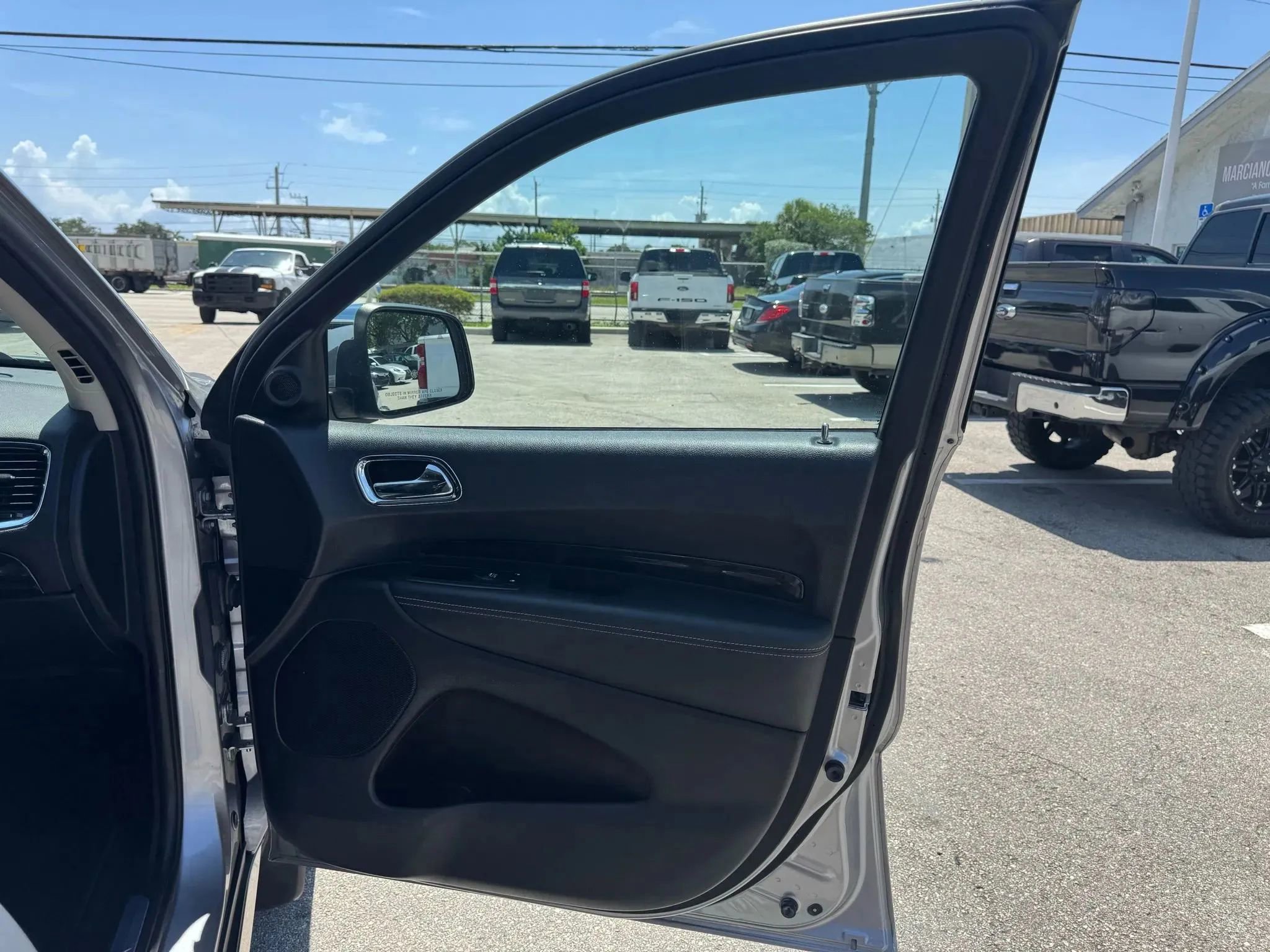 Used 2015 Dodge Durango Citadel w/ Technology Group image 17