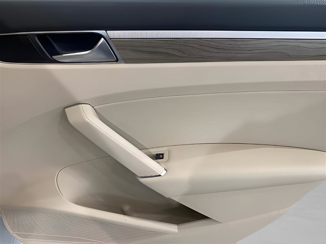 Used 2018 Volkswagen Passat 2.0T SE image 22