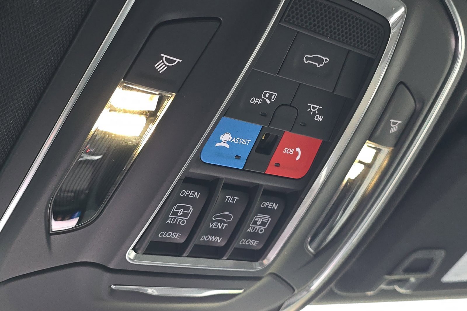 Used 2025 Jeep Grand Cherokee Limited 4xe image 24