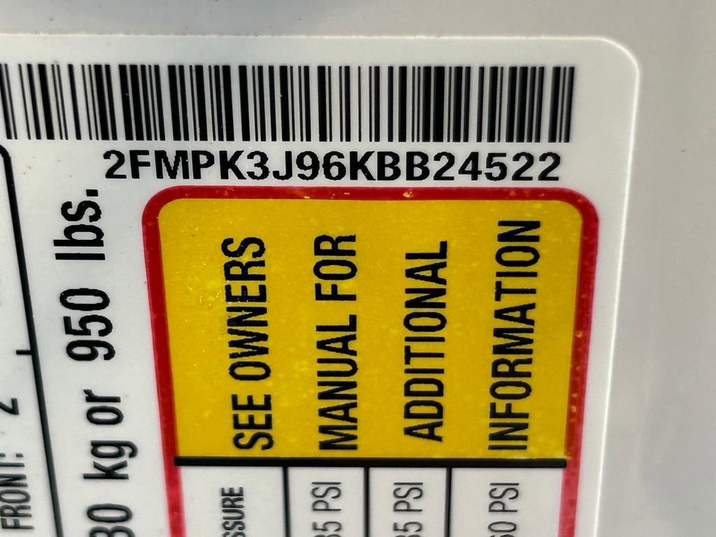 Used 2019 Ford Edge SEL w/ Equipment Group 201A FWD image 42