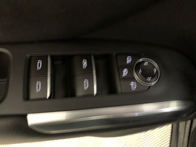 Certified 2024 Chevrolet Traverse RS image 24