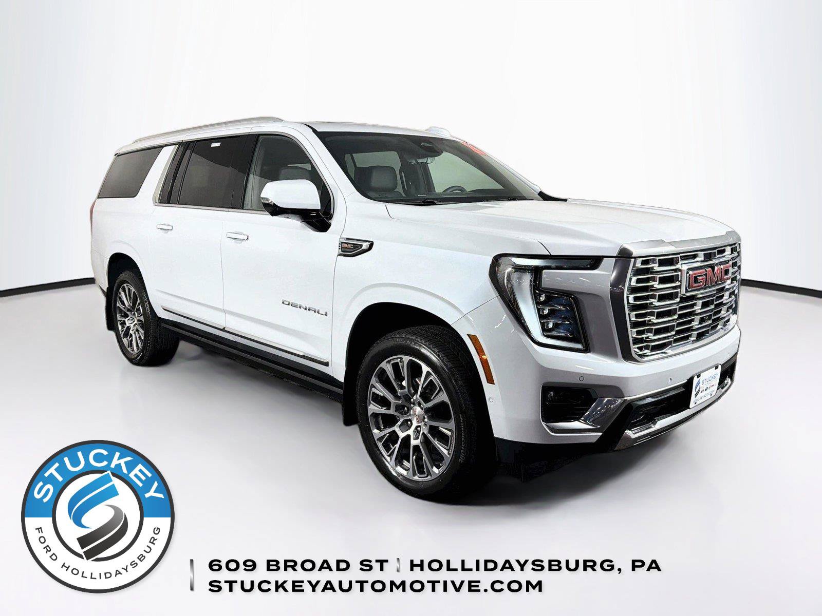 Used 2026 GMC Yukon XL Denali w/ Denali Reserve Package