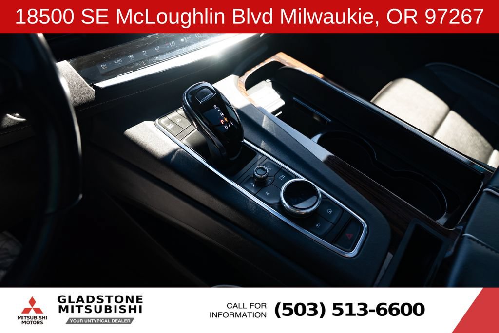 Used 2021 Cadillac Escalade ESV Premium Luxury w/ Performance Package AWD/4WD image 17