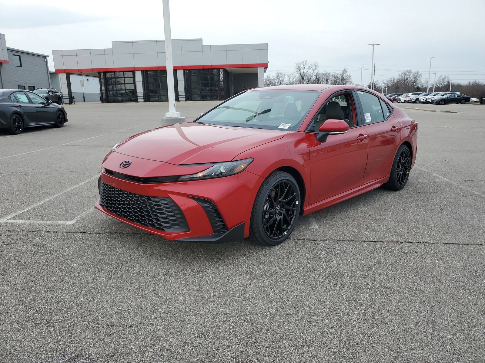 New 2026 Toyota Camry SE image 2