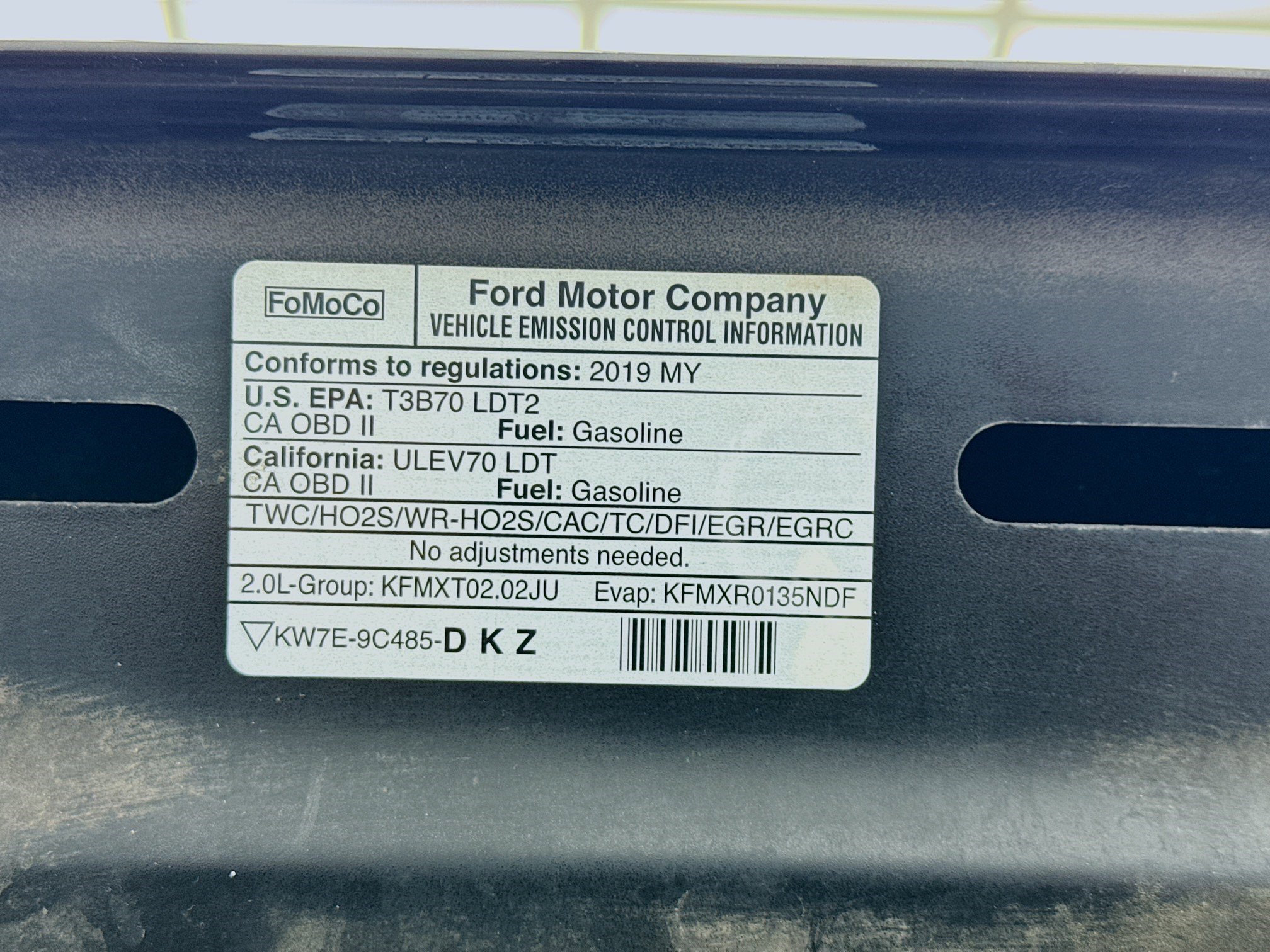 Used 2019 Ford Edge Titanium image 21