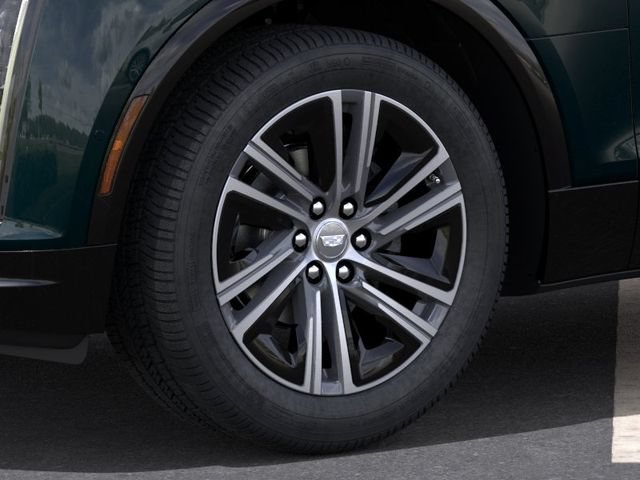 New 2026 Cadillac Lyriq Luxury w/ LPO, Floor Liner Package AWD/4WD image 9