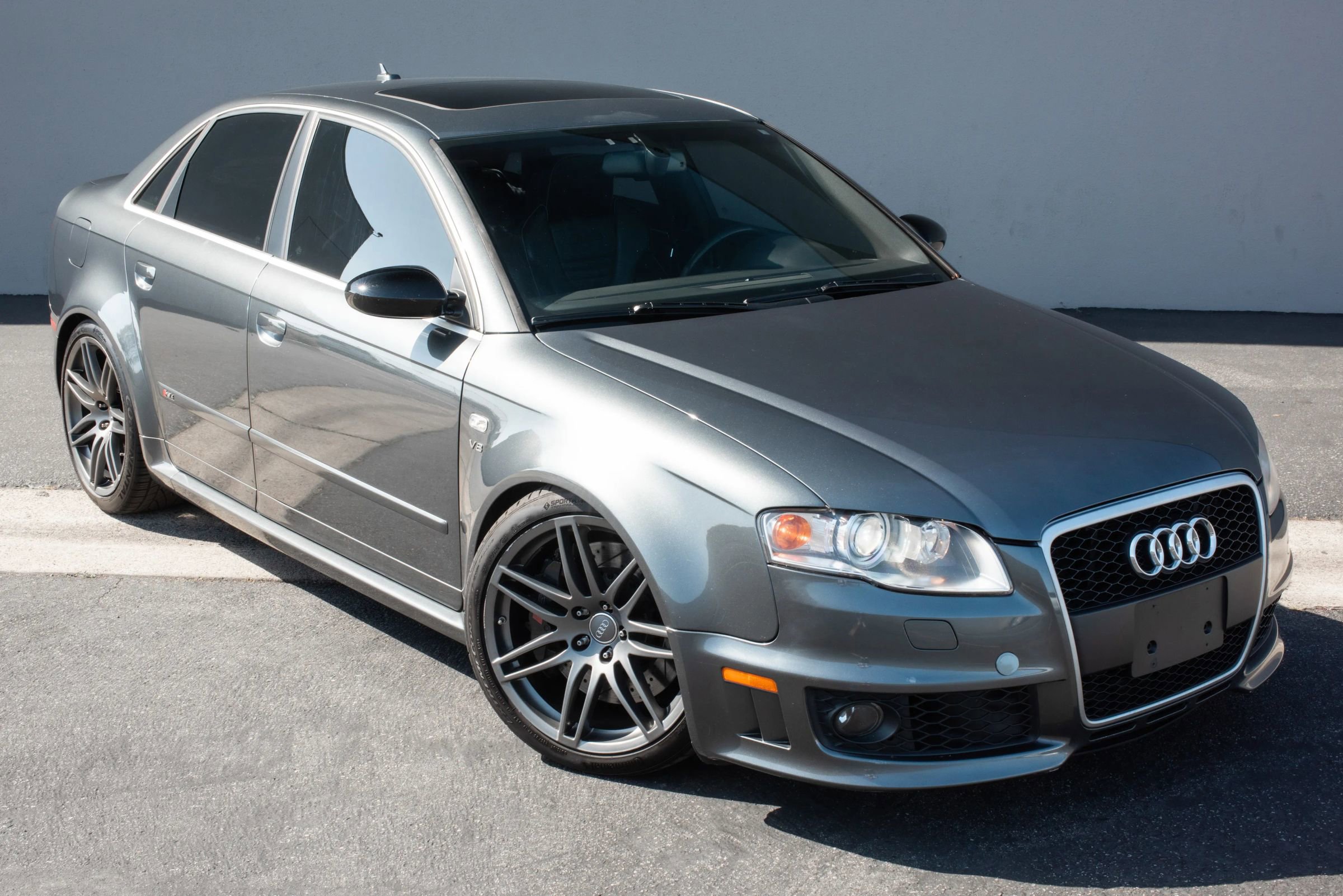 Used 2008 Audi RS 4 Sedan AWD/4WD image 5