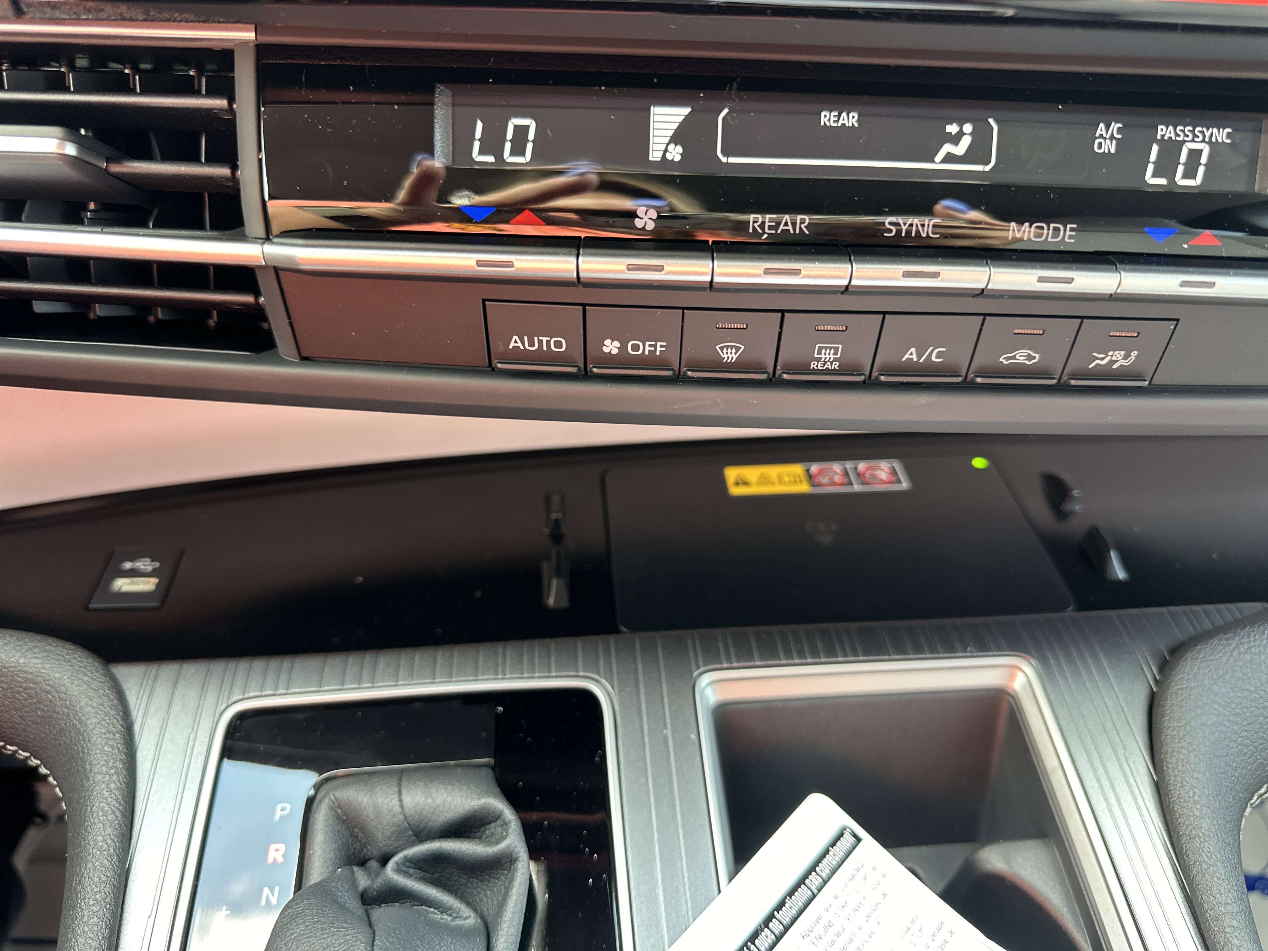 New 2025 Toyota Sienna LE image 15