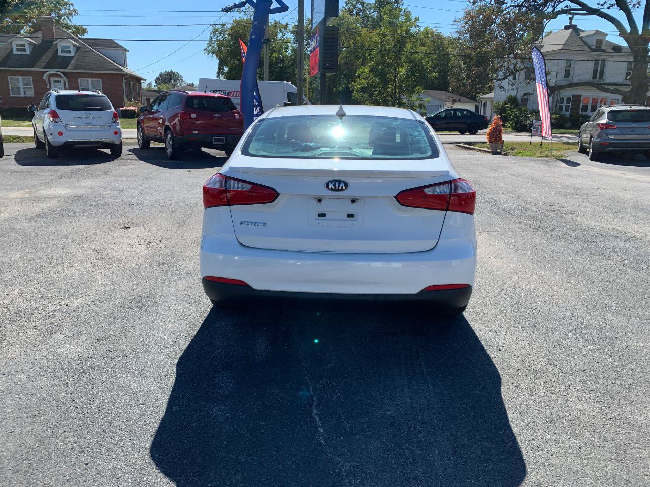 Used 2015 Kia Forte LX w/ Popular Package FWD image 4