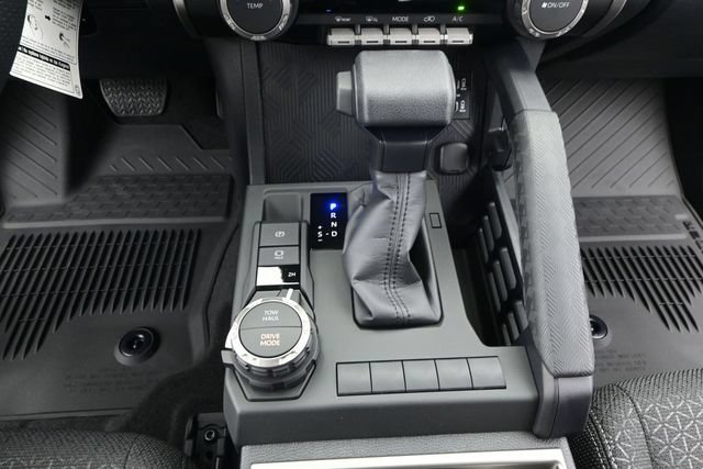 New 2026 Toyota 4Runner SR5 AWD/4WD image 8