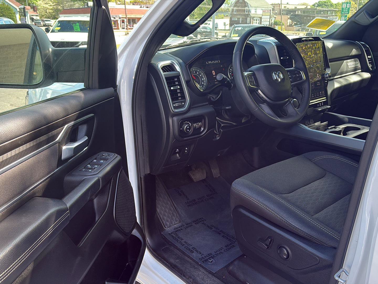 Used 2025 RAM 1500 Big Horn AWD/4WD image 14