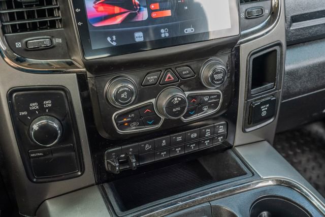 Used 2018 RAM 2500 Laramie w/ Sport Appearance Group AWD/4WD image 29