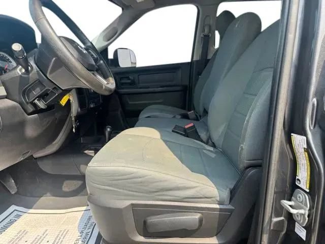 Used 2018 RAM 2500 Tradesman w/ Chrome Appearance Group AWD/4WD image 11