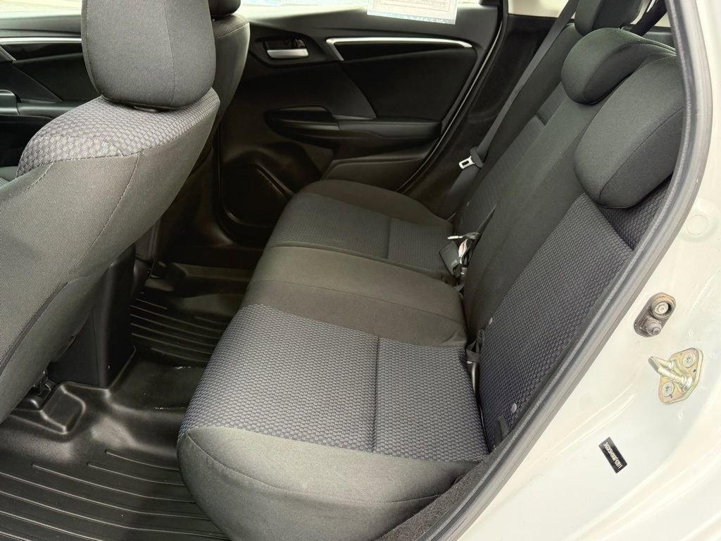 Used 2019 Honda Fit LX image 31