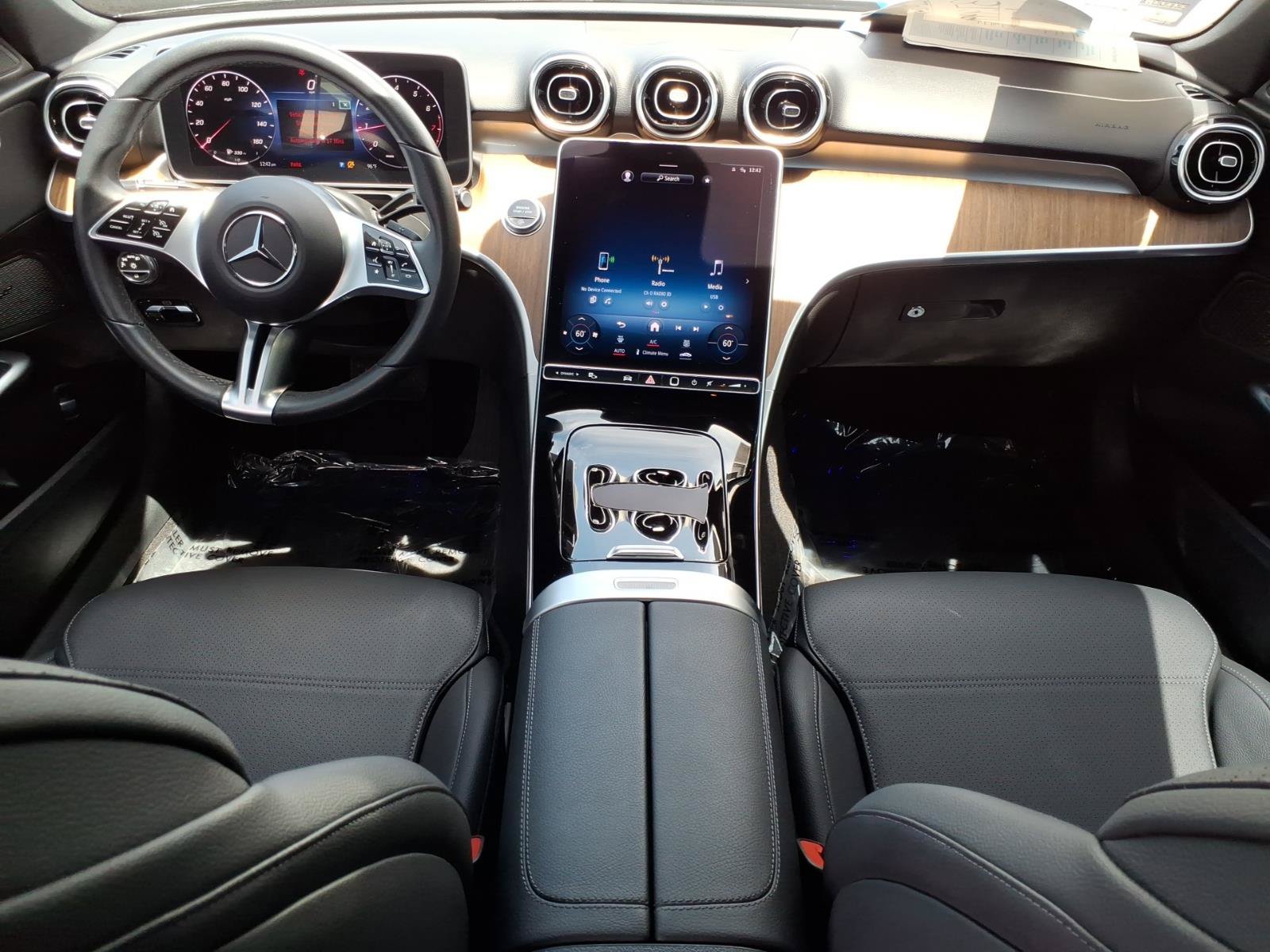 Used 2024 Mercedes-Benz C 300 Sedan image 24