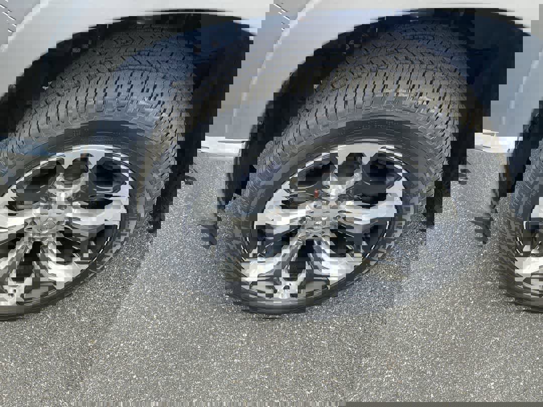 Used 2023 RAM 1500 Limited image 10