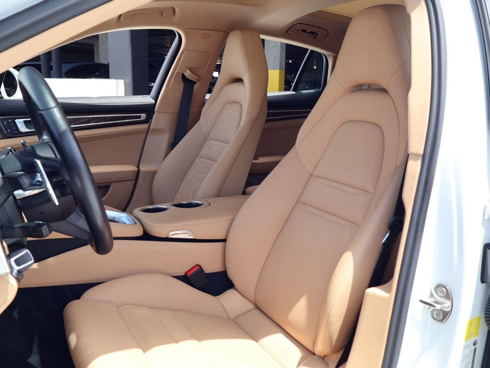 Certified 2023 Porsche Panamera Platinum Edition RWD image 5