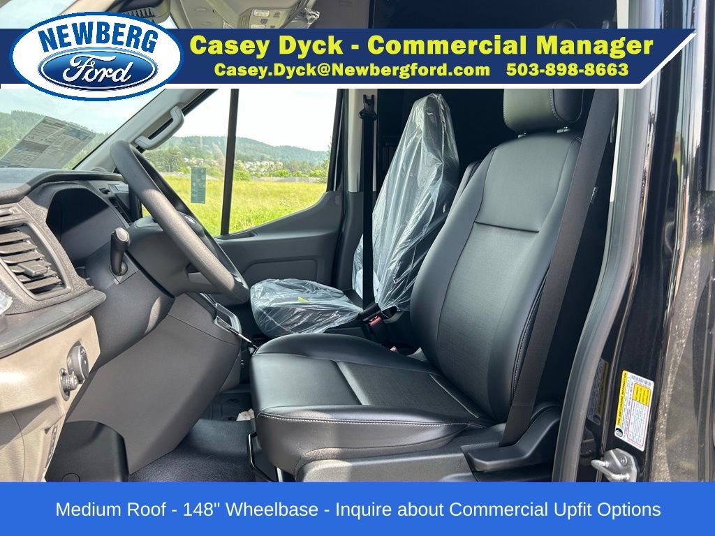 New 2026 Ford Transit 250 148 Medium Roof w/ Load Area Protection Package RWD image 17