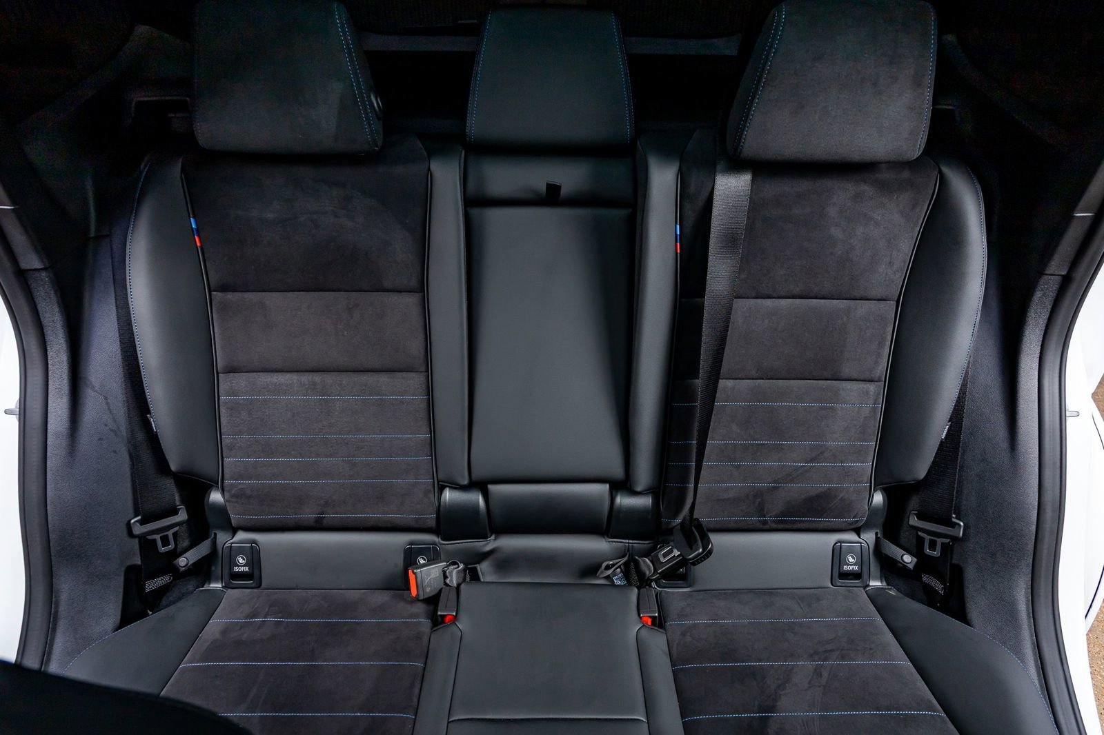 Used 2025 BMW X1 M35i w/ Premium Package image 30