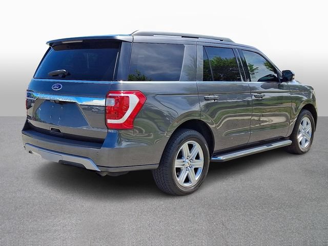 Used 2019 Ford Expedition XLT w/ Equipment Group 202A AWD/4WD image 4