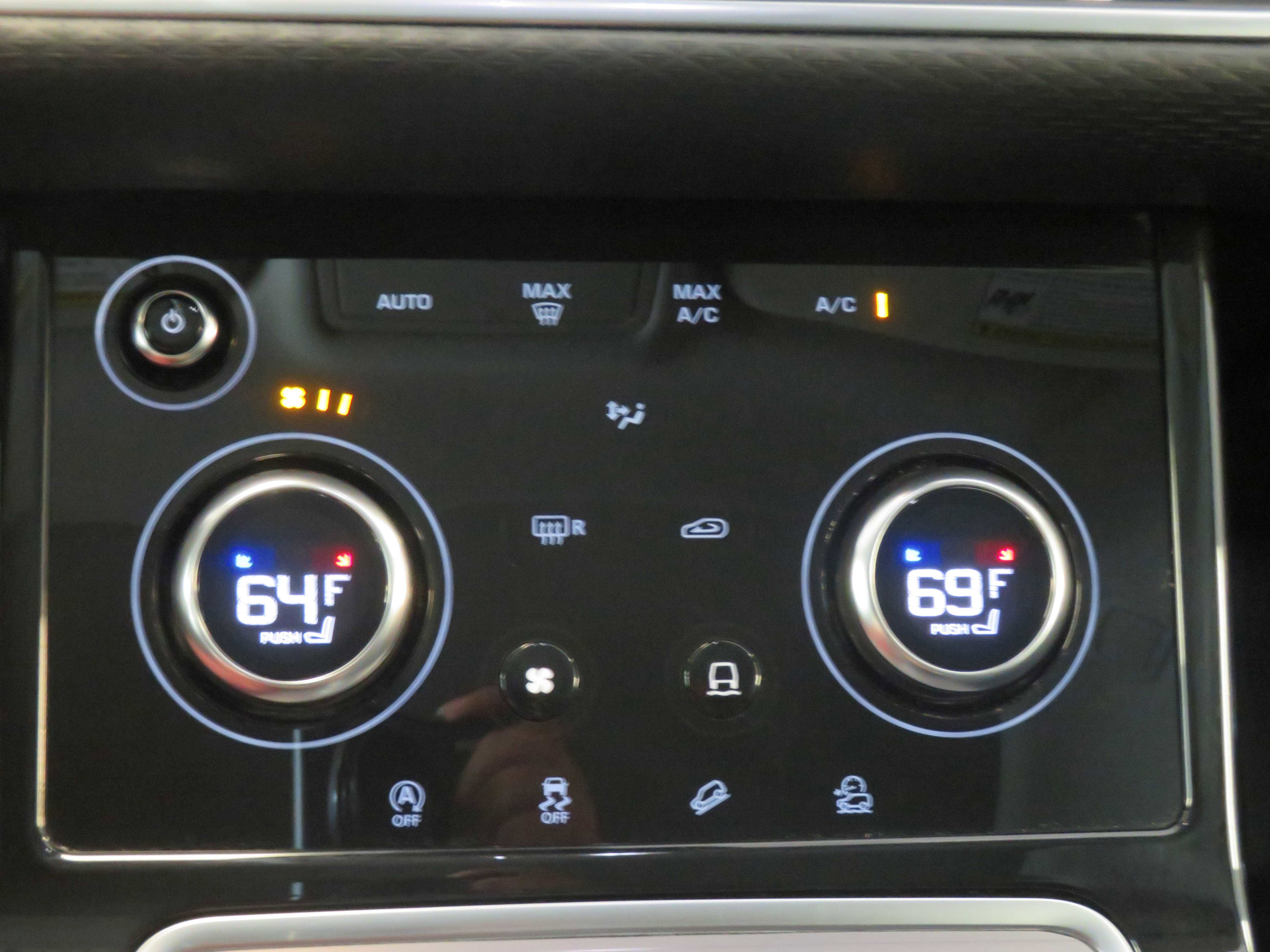 Used 2020 Land Rover Range Rover Evoque S image 41