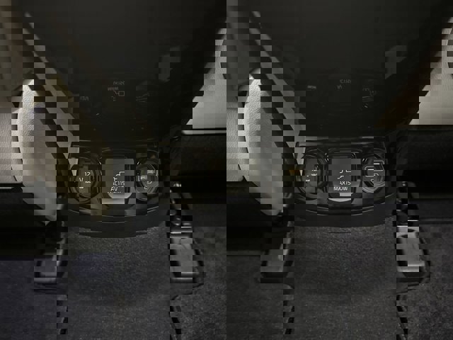 Used 2023 Kia Sorento SX Prestige w/ Panoramic Sunroof Package image 21