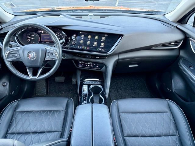 Used 2023 Buick Envision Avenir image 25