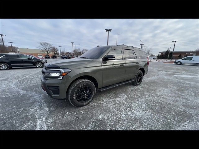 Used 2024 Ford Expedition Timberline image 4
