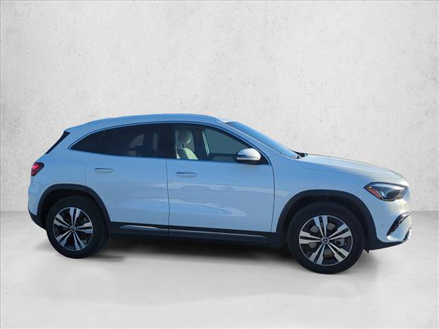 Used 2025 Mercedes-Benz GLA 250 image 4