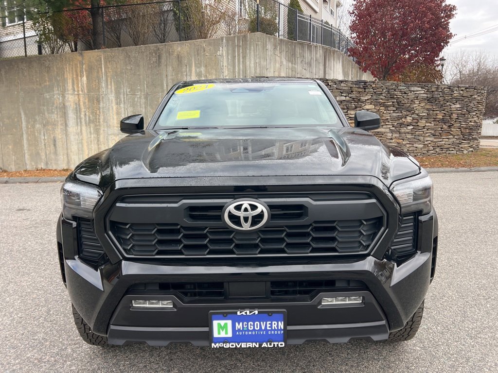 Used 2024 Toyota Tacoma TRD Sport image 8