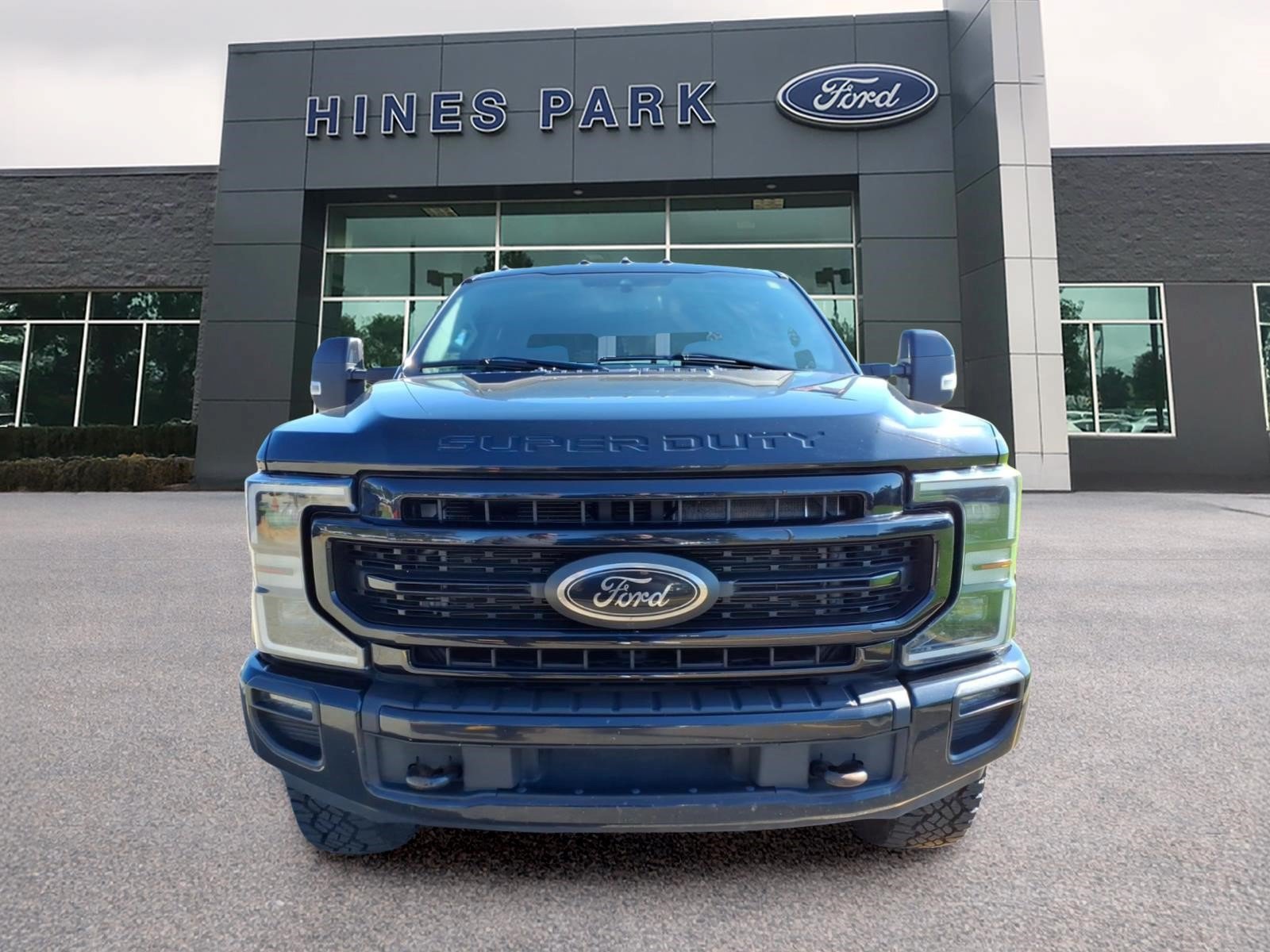 Certified 2021 Ford F350 Lariat AWD/4WD image 2