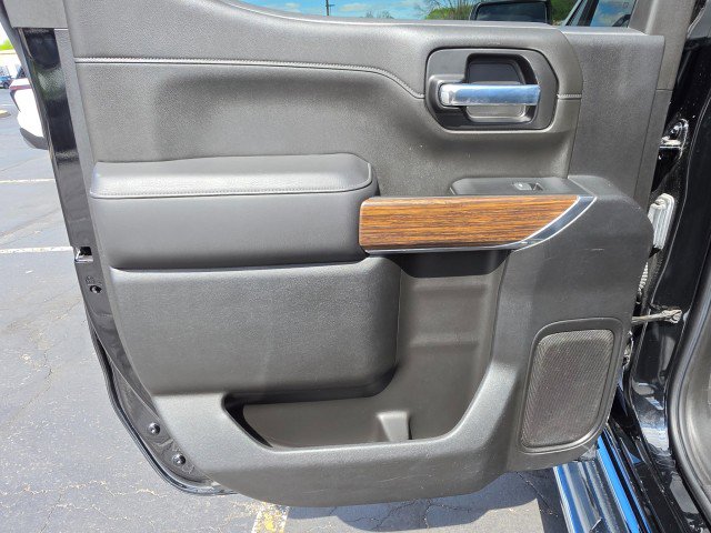Used 2022 Chevrolet Silverado 1500 High Country w/ Technology Package AWD/4WD image 27