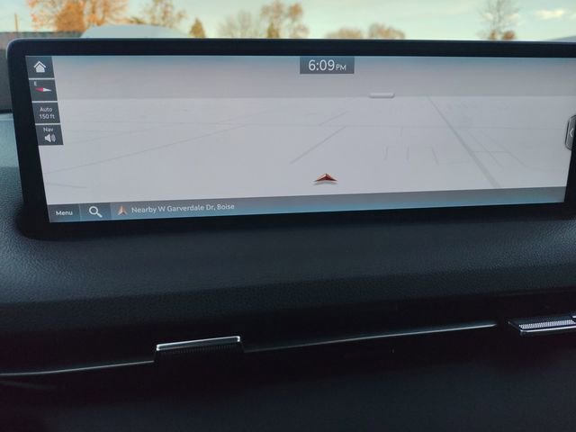 Used 2025 Genesis GV70 2.5T image 17