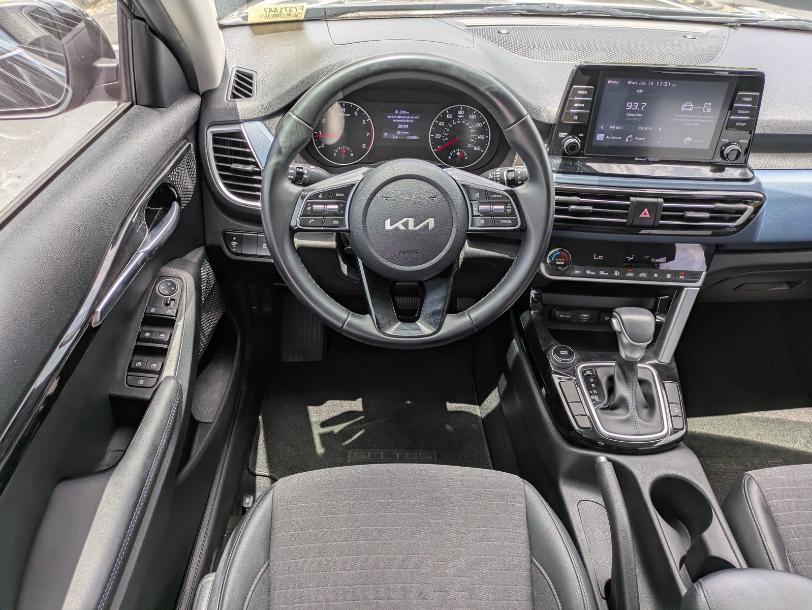 Certified 2023 Kia Seltos S FWD image 13