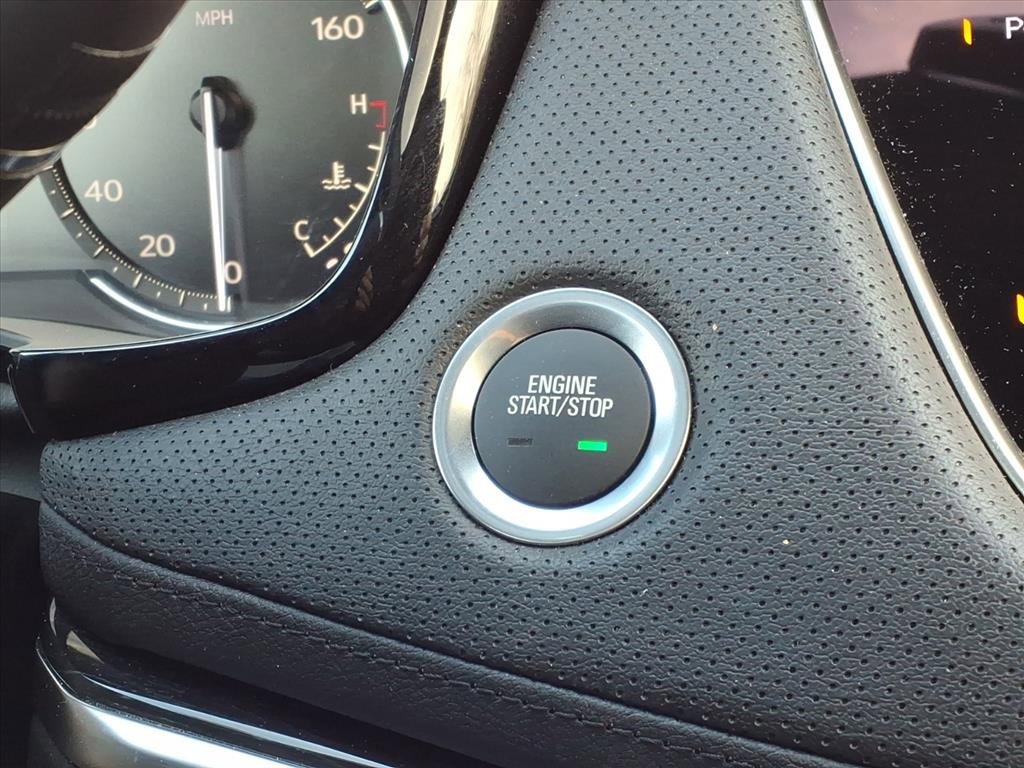 Used 2025 Cadillac XT5 Premium Luxury image 19