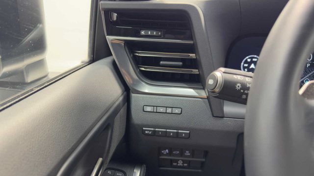 Used 2024 Lexus GX 550 w/ Cold Area Package AWD/4WD image 33