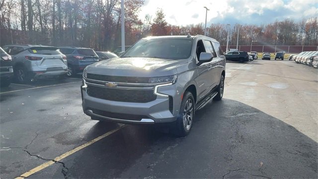 Certified 2023 Chevrolet Suburban LS image 3