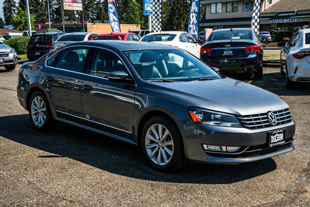 Used 2013 Volkswagen Passat 2.5 SEL Premium FWD image 6