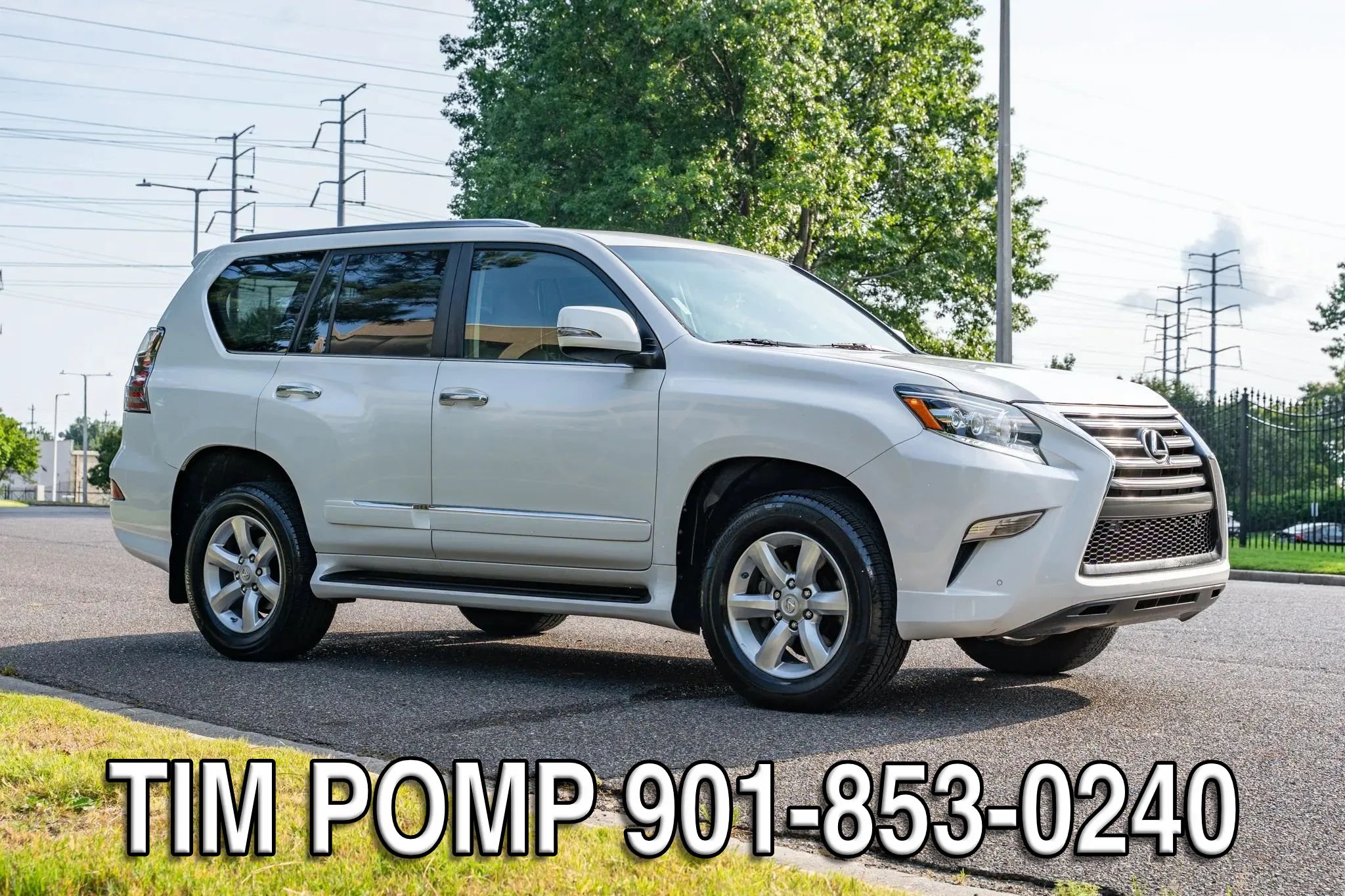 Used 2017 Lexus GX 460 w/ Navigation Package AWD/4WD image 4