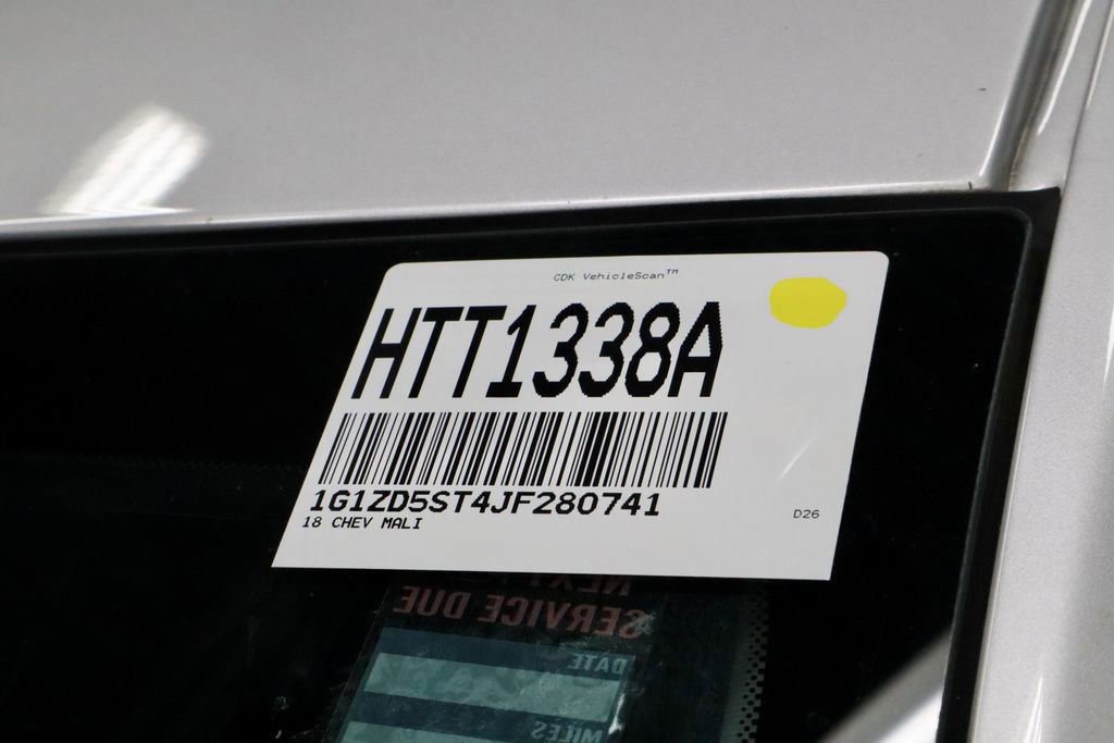Used 2018 Chevrolet Malibu LT w/ Leather Package FWD image 32