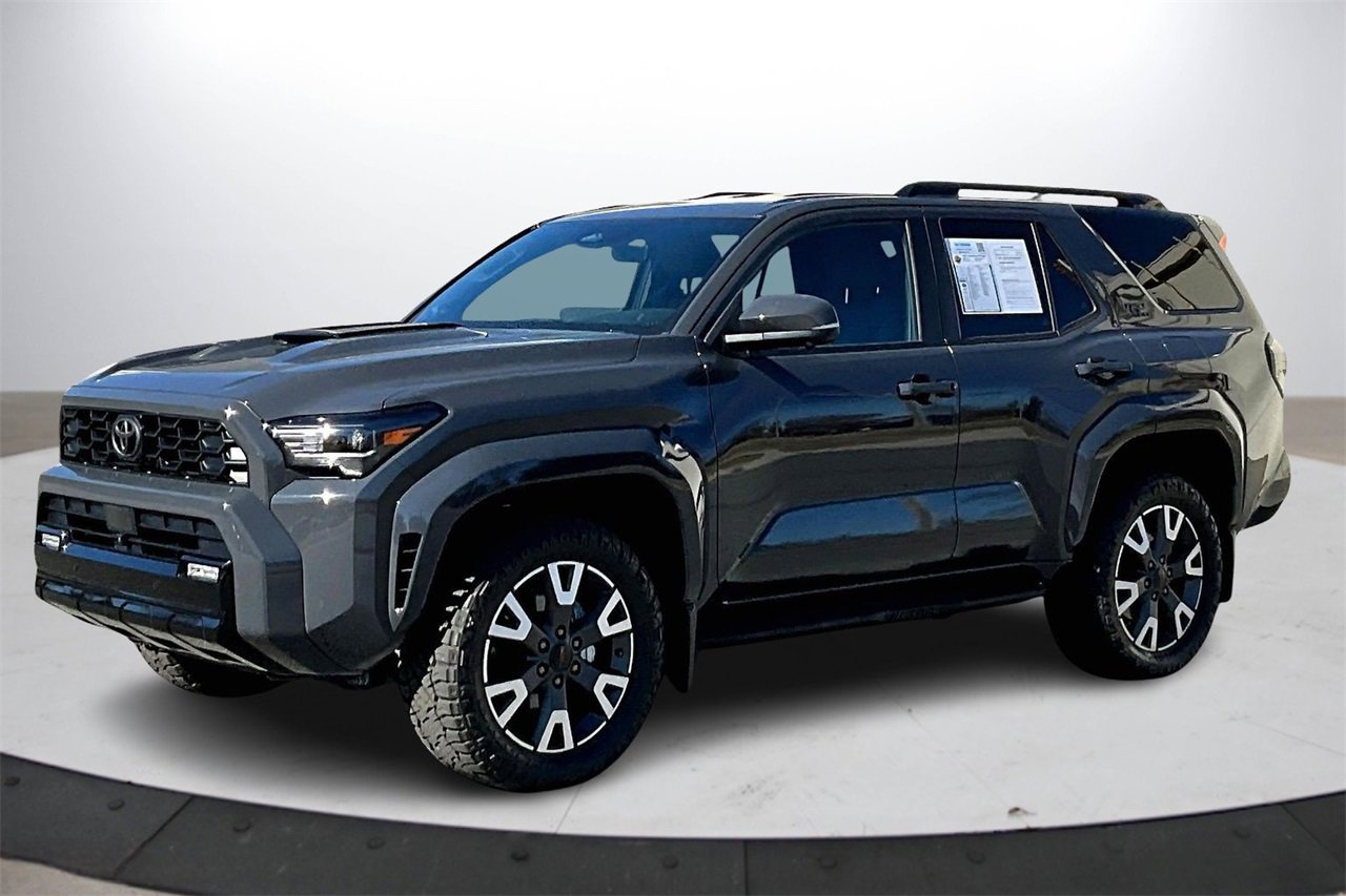 Used 2025 Toyota 4Runner TRD Sport image 4
