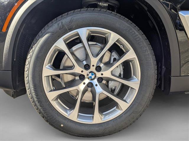 Used 2026 BMW X5 xDrive40i w/ Climate Comfort Package AWD/4WD image 10