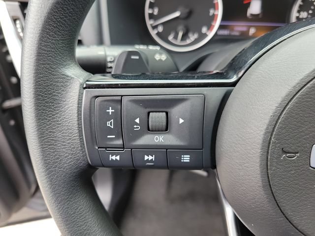 Used 2021 Nissan Rogue SV FWD image 28