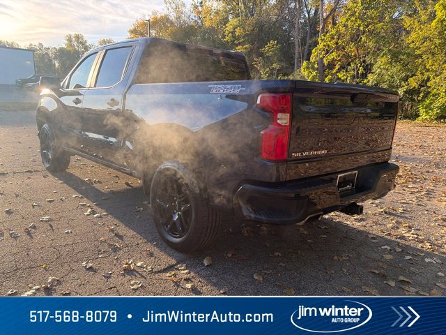 Used 2021 Chevrolet Silverado 1500 Custom Trail Boss w/ Safety Confidence Package AWD/4WD image 11