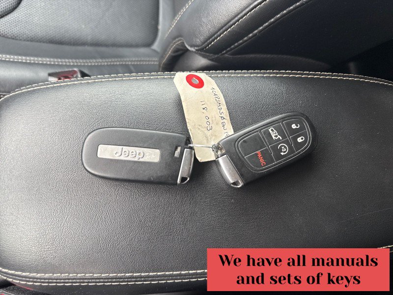 Used 2014 Jeep Cherokee Limited w/ Technology Group AWD/4WD image 34