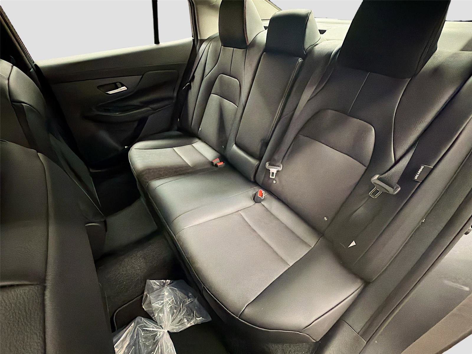 New 2026 Nissan Sentra SR w/ SR Premium Package FWD image 25